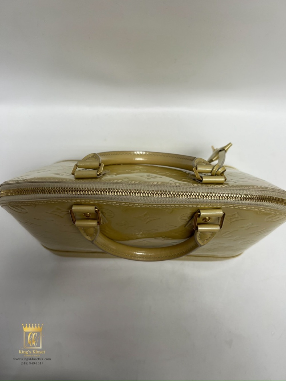 Louis Vuitton Olive Patent Vernis Alma Satchel - Picture 7 of 14